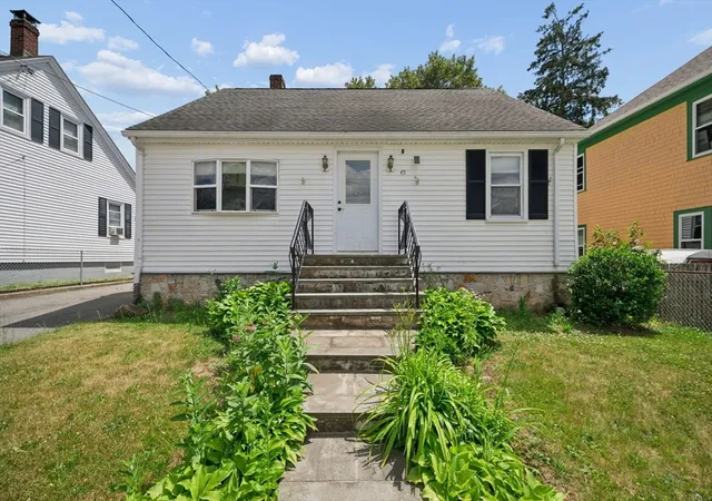 Homes for sale in Fall River, MA | 45 Bright St, Fall River, MA 02721 | MLS# 73537504