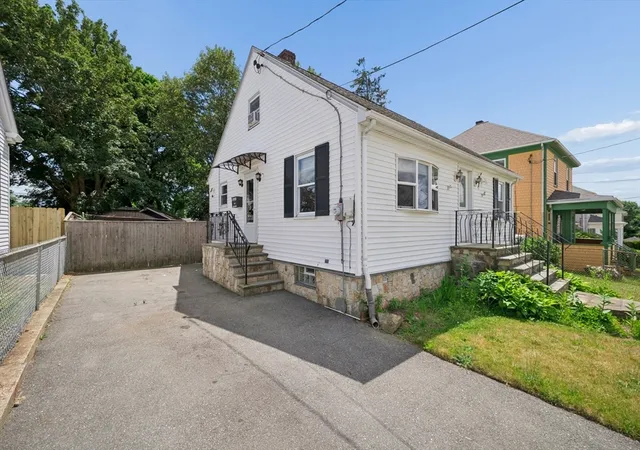 Homes for sale in Fall River, MA | 45 Bright St, Fall River, MA 02721 | MLS# 73537504