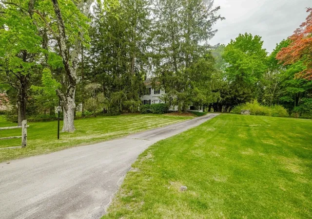 4th image of 83 North Worcester St, Norton, MA 02766 | MLS# 73519641