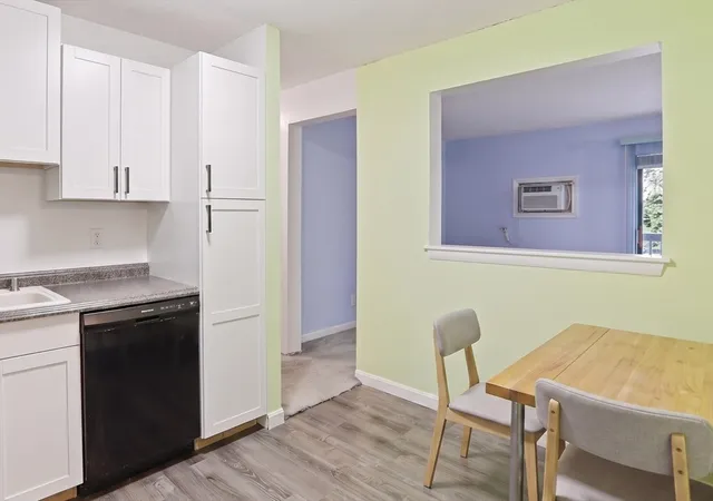 Homes for sale in Franklin, MA | 491 W Central St #D2, Franklin, MA 02038 | MLS# 73546283