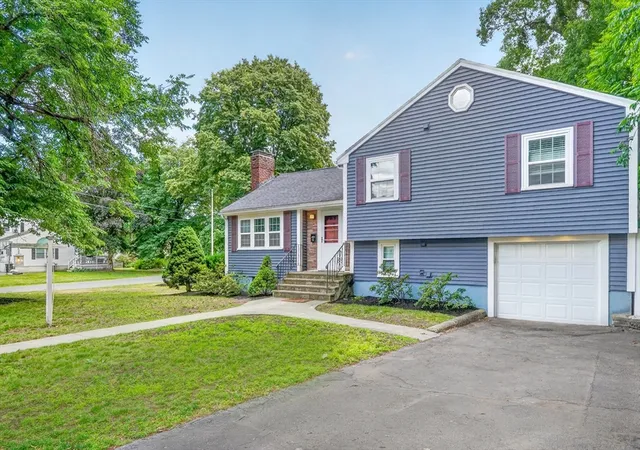 Homes for sale in Stoneham, MA | 46 Windsor Rd, Stoneham, MA 02180 | MLS# 73542152