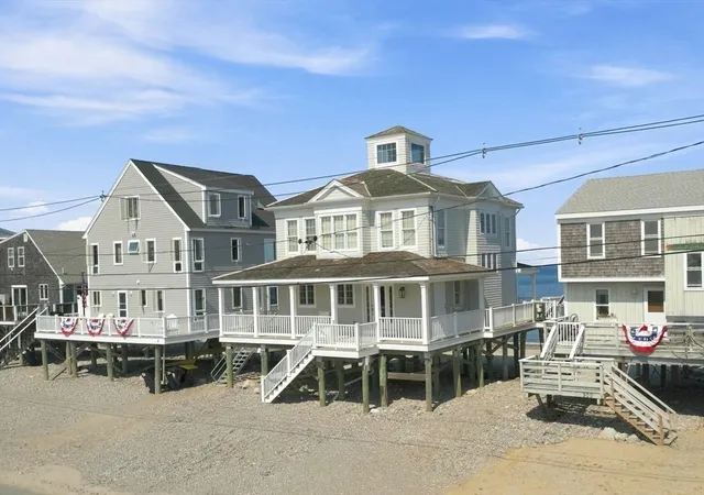 2nd image of 2 Cliff Rd S, Scituate, MA 02066 | MLS# 73565503