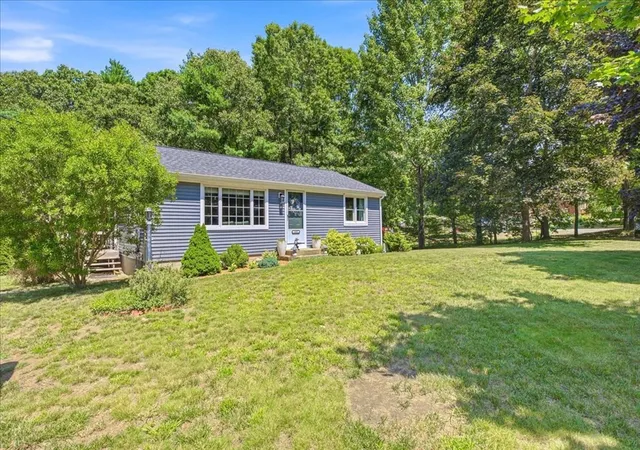 2nd image of 688 Plymouth St, Middleboro, MA 02346 | MLS# 73555583