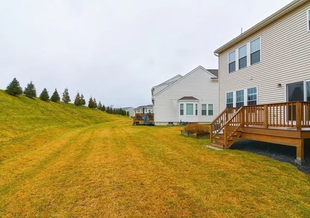 Homes for sale in Hopkinton, MA | 22 Locust Ln, Hopkinton, MA 01748 | Houzeo