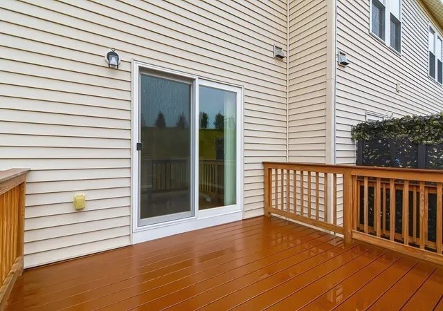 Homes for sale in Hopkinton, MA | 22 Locust Ln #22, Hopkinton, MA 01748 | MLS# 73547638