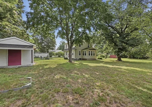 39th image of 101 Pleasant St, Tewksbury, MA 01876 | MLS# 73565352