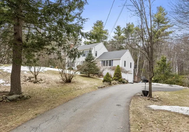 Homes for sale in Ashby, MA | 75 Nash Rd, Ashby, MA 01431 | MLS# 73502921