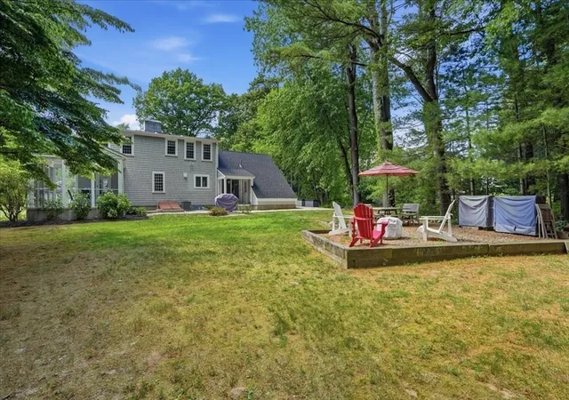 4th image of 7 Amber Rd, Hingham, MA 02043 | MLS# 73537455
