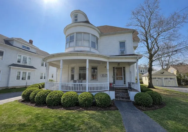 Homes for sale in Holyoke, MA | 1825 Northampton Street, Holyoke, MA 01040 | MLS# 73501261
