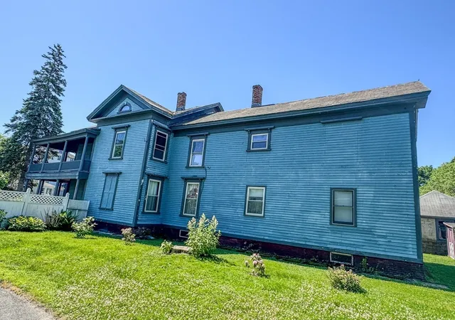 Homes for sale in Greenfield, MA | 22 Union Street, Greenfield, MA 01301 | Houzeo