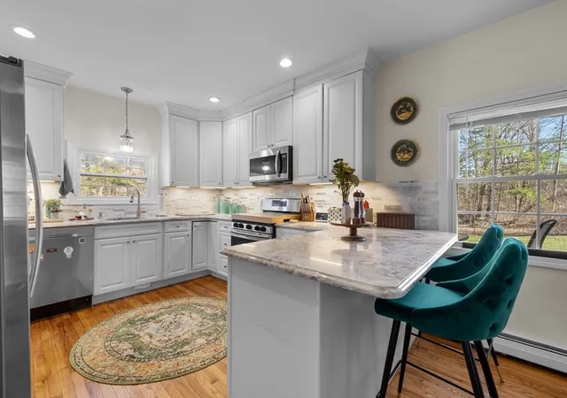 4th image of 38 Brook St, Georgetown, MA 01833 | MLS# 73500661