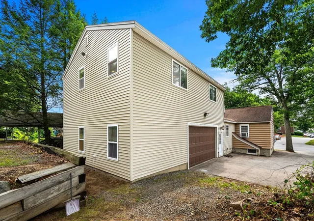 2nd image of 118 E Meadow Rd, Lowell, MA 01854 | MLS# 73556627