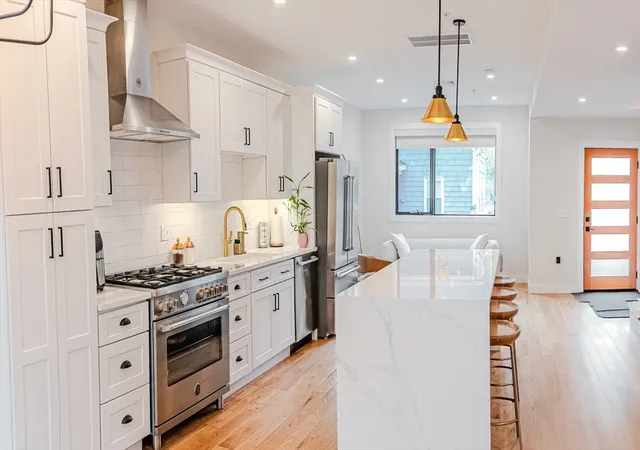 5th image of 1-7 Wilcutt #5, Dorchester, MA 02121 | MLS# 73526229