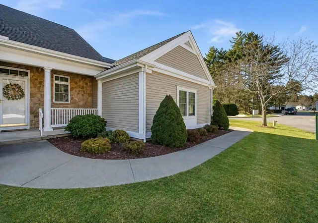 1st image of 1 A Aspen Dr #1, Wilbraham, MA 01095 | MLS# 73564055
