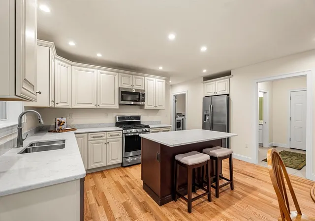 5th image of 14 Village Rd, Pepperell, MA 01463 | MLS# 73568218