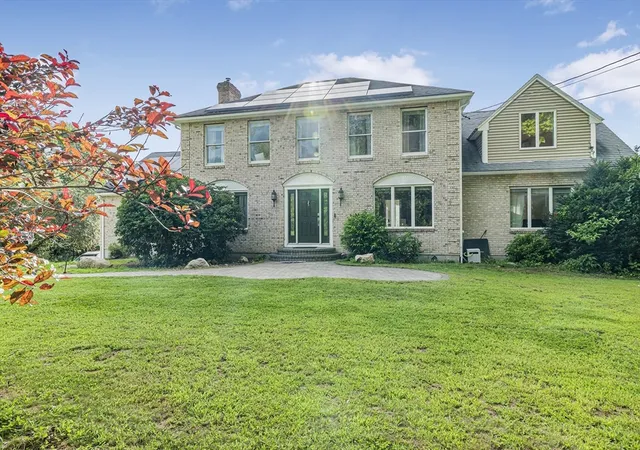 Photo 2 of Single family home for sale at 96 Fowler St, Upton, MA 01568 | MLS# 73564539 | Listing updated on 2026-08-21