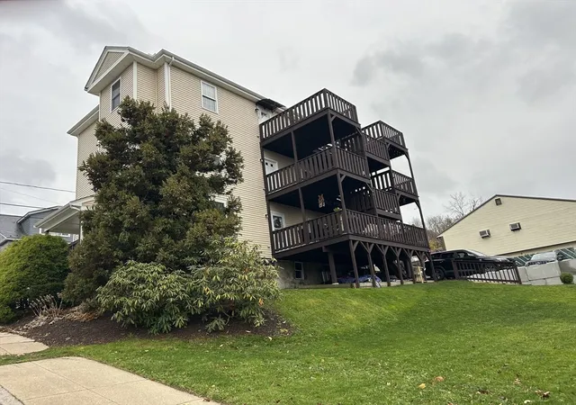 Homes for sale in Fall River, MA | 131 Stewart #3B, Fall River, MA 02720 | MLS# 73534943