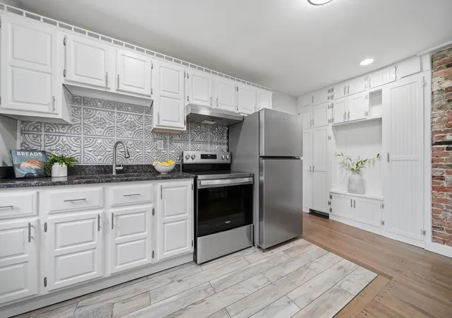 Photo 2 of Sale Pending at 68 Pleasant St #3, Newburyport, MA 01950 | MLS# 73562005 | Listing updated on 2026-09-07