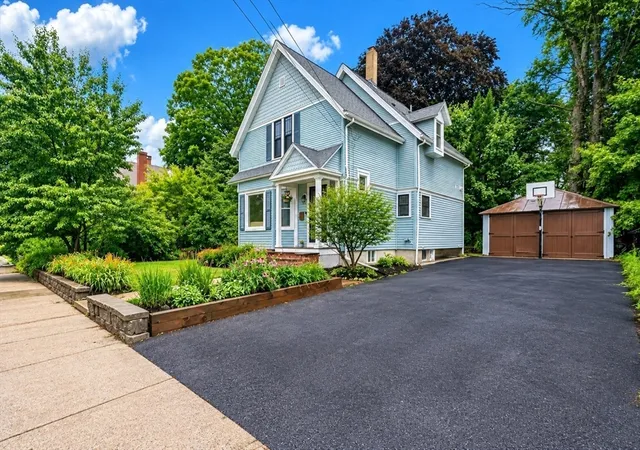 40th image of 5 Prospect St, Attleboro, MA 02703 | MLS# 73558756