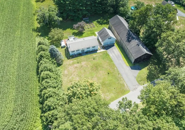 36th image of 96 Straits Rd, Hatfield, MA 01038 | MLS# 73561001