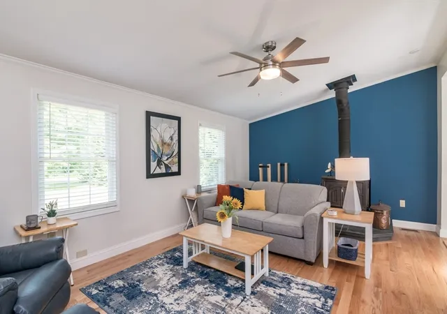 4th image of 96 Straits Rd, Hatfield, MA 01038 | MLS# 73561001