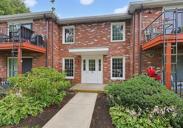 1st image of 79 Fountain Ln #16, South Weymouth, MA 02190 | MLS# 73561800