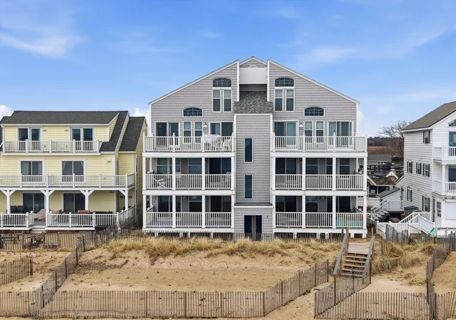 Homes for sale in Salisbury, MA | 178 N End Blvd #F, Salisbury, MA 01952 | MLS# 73500918