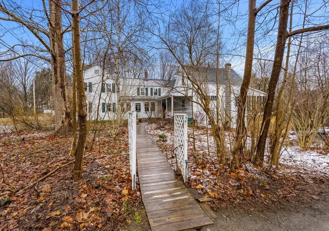 Homes for sale in Groton, MA | 104 Mill St, Groton, MA 01450 | MLS# 73491269