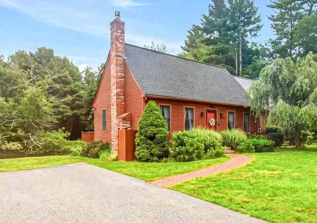 1st image of 3 Packet Landing #A, Pembroke, MA 02359 | MLS# 73558910