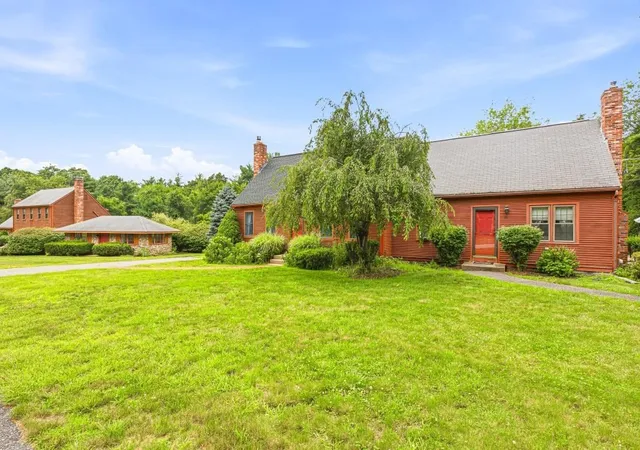 3rd image of 3 Packet Landing #A, Pembroke, MA 02359 | MLS# 73558910