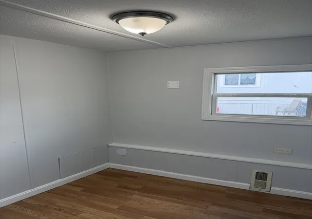3rd image of 181 Boston Post Road E #49, Marlborough, MA 01752 | MLS# 73502818