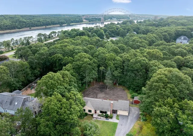 2nd image of 3 Autumn Way, Buzzards Bay, MA 02532 | MLS# 73558372