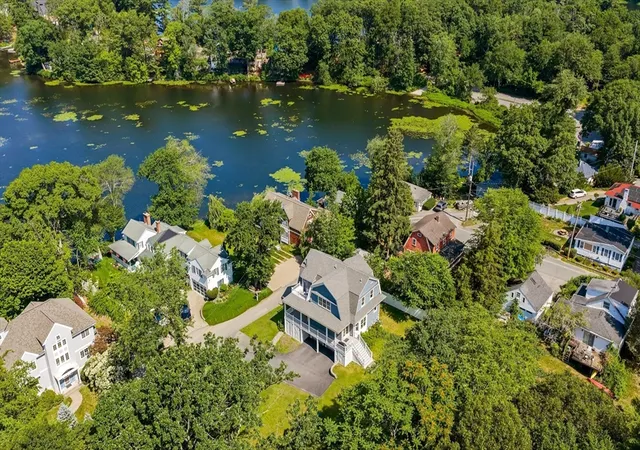 2nd image of 5 Crest Rd, Wayland, MA 01778 | MLS# 73549831