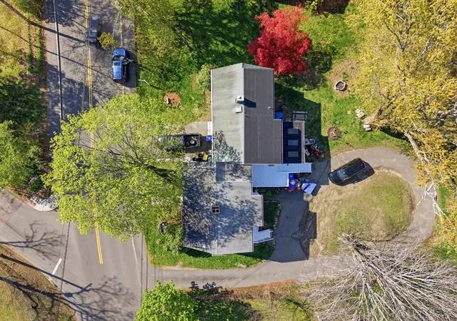 3rd image of 196 Highland S, Taunton, MA 02780 | MLS# 73552696