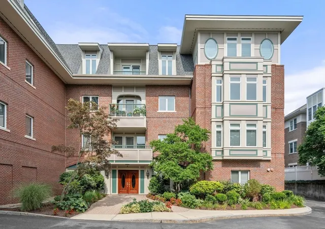Photo 1 of Condo for sale at 630 Hammond St #104, Chestnut Hill, MA 02467 | MLS# 73570258 | Listing updated on 2026-09-04