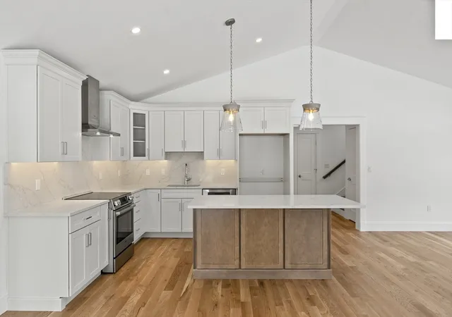 2nd image of 46 Sandwich Road #42, Plymouth, MA 02360 | MLS# 73534314