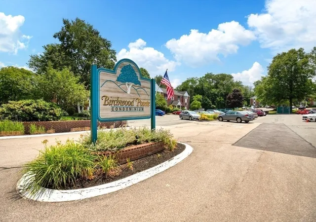 Homes for sale in Amesbury, MA | 7 Birchwood Pointe #102, Amesbury, MA 01913 | MLS# 73546202