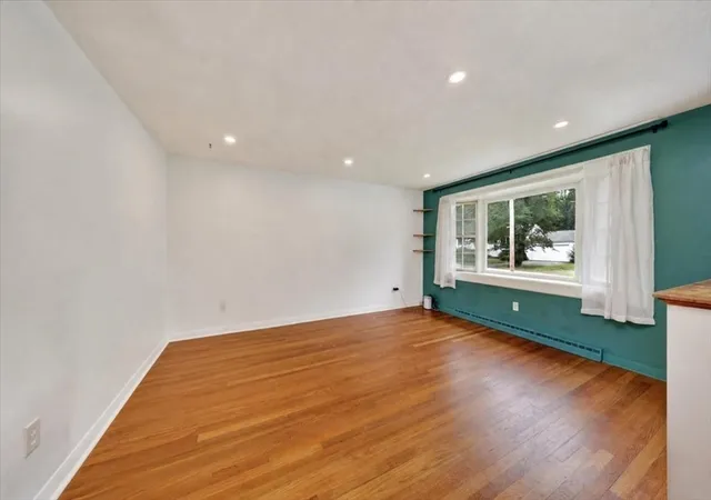 5th image of 472 Summer St, Abington, MA 02351 | MLS# 73565530