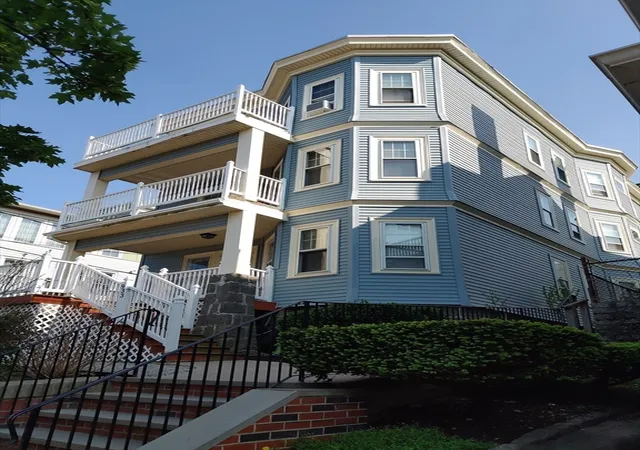 2nd image of 933 E Broadway, South Boston, MA 02127 | MLS# 73350904