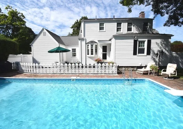 Photo 2 of Sale Pending at 23 Acushnet Avenue, Worcester, MA 01606 | MLS# 73569272 | Listing updated on 2026-09-15