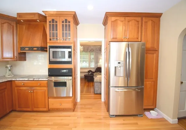 Photo 3 of Sale Pending at 23 Acushnet Avenue, Worcester, MA 01606 | MLS# 73569272 | Listing updated on 2026-09-15