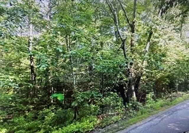 8th image of 349 Sw Main St, Douglas, MA 01516 | MLS# 73521649