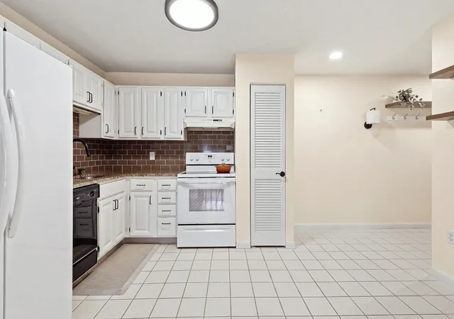 Photo 3 of Condo for sale at 160 Burkhall St #308, South Weymouth, MA 02190 | MLS# 73557168 | Listing updated on 2026-09-17