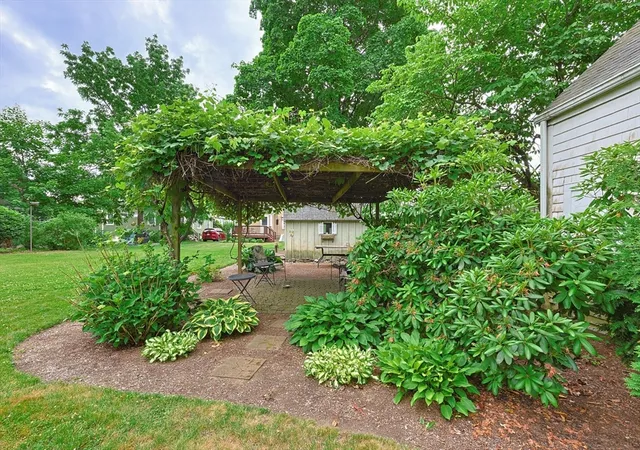 3rd image of 158 High Street, Mansfield, MA 02048 | MLS# 73537277