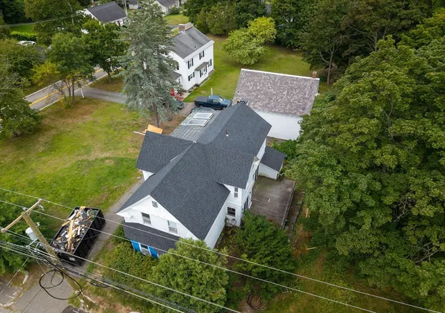 1st image of 29 Gorham St, Chelmsford, MA 01824 | MLS# 73570075