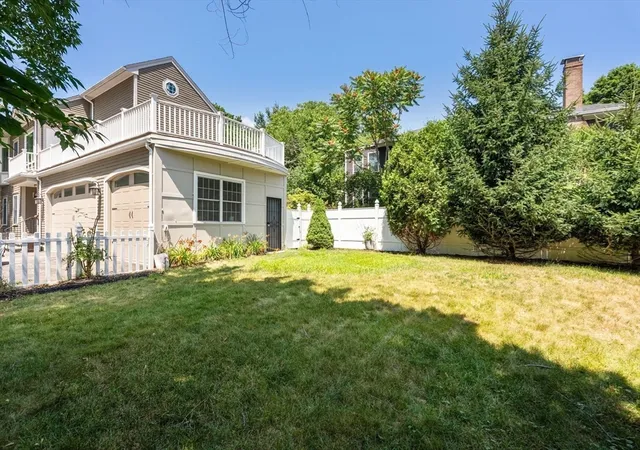 Homes for sale in Newton, MA | 107 Rowe Street, Newton, MA 02465 | MLS# 73547255