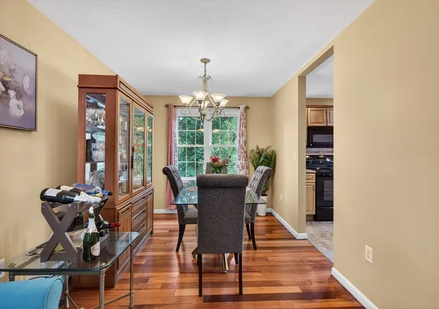 Homes for sale in Worcester, MA | 16a Burghardt St, Worcester, MA 01604 | MLS# 73528674