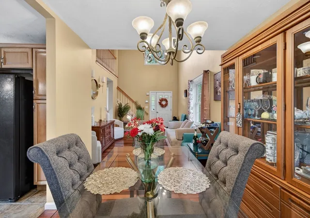 Homes for sale in Worcester, MA | 16a Burghardt St, Worcester, MA 01604 | MLS# 73528674