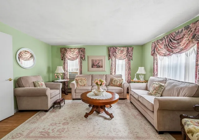 Photo 4 of Single family home for sale at 17 Woodlawn Ave, Holbrook, MA 02343 | MLS# 73566135 | Listing updated on 2026-09-19