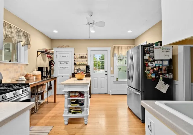 Photo 4 of Sale Pending at 5 Pleasant St, Marlborough, MA 01752 | MLS# 73563913 | Listing updated on 2026-09-18